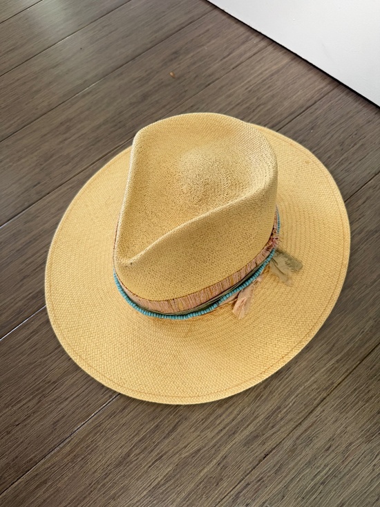 Teressa Foglia - Alexis Custom Straw Hat